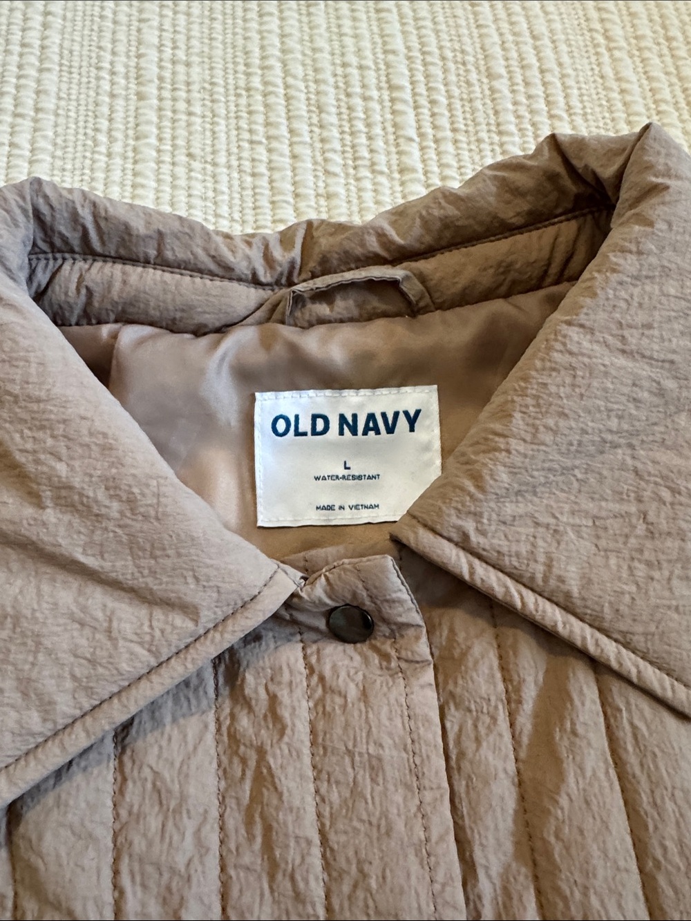 Old Navy Quilted Button-Front Jacket in Taupe - Picture 2 of 11